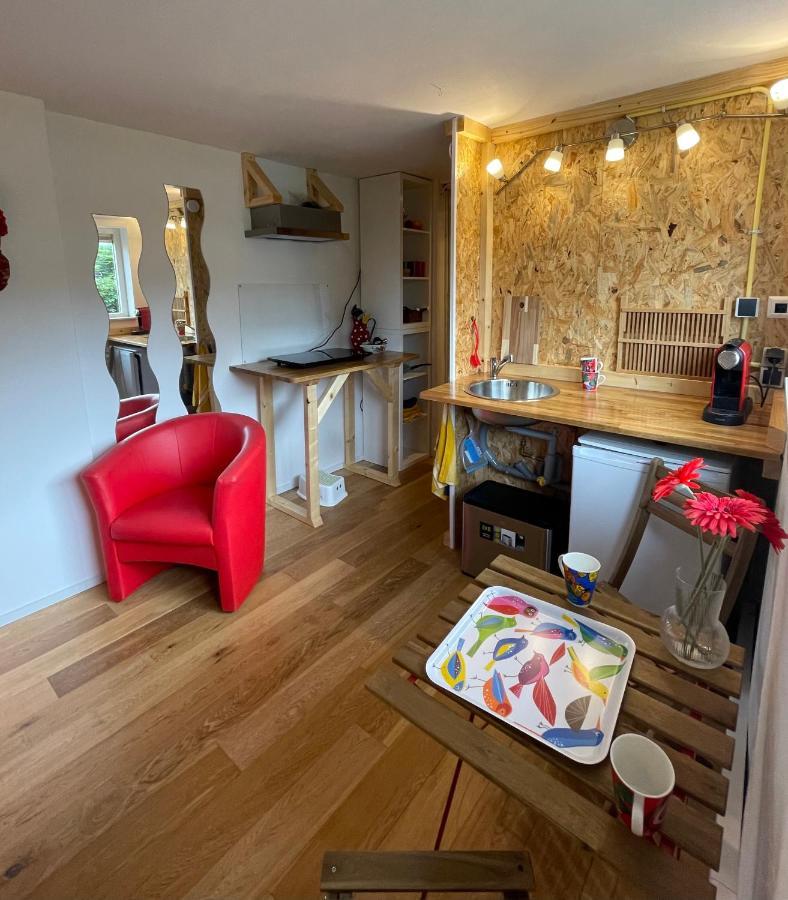 Apartment 7